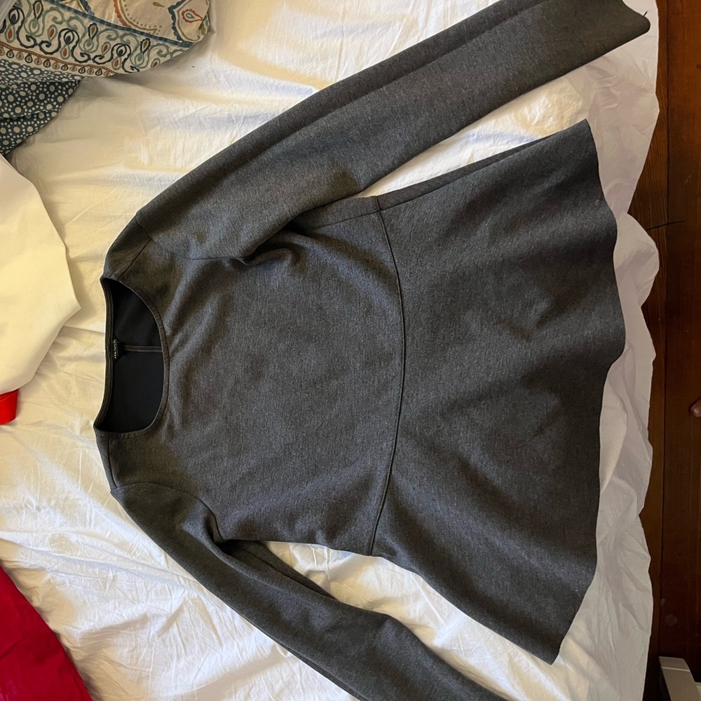 Gray Anne Taylor long sleeved top